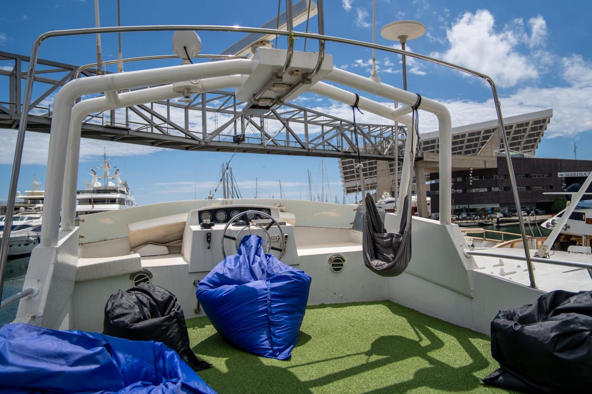 Habitacion Marineria Boat Aloha Barcelona Exteriör bild