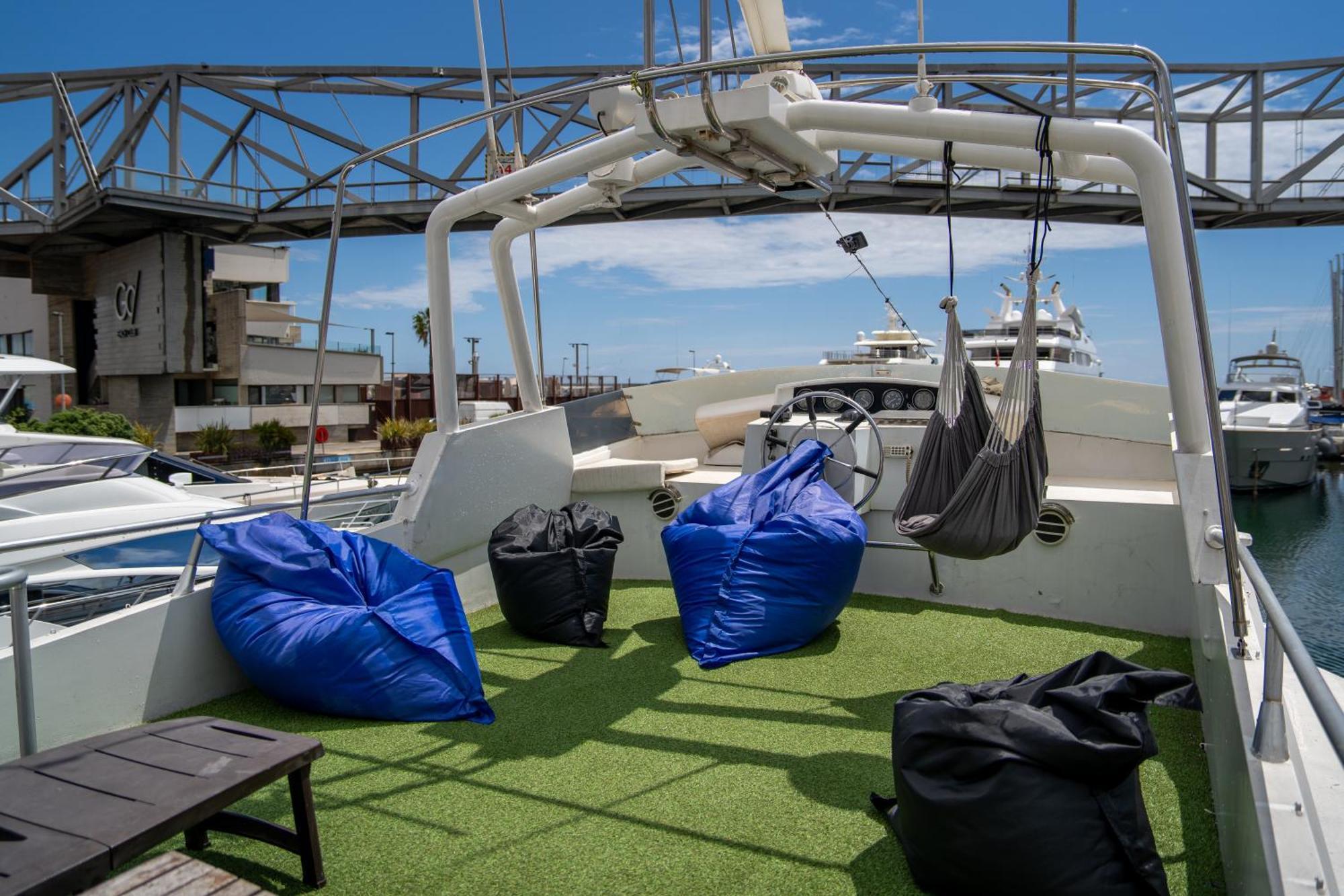Habitacion Marineria Boat Aloha Barcelona Exteriör bild